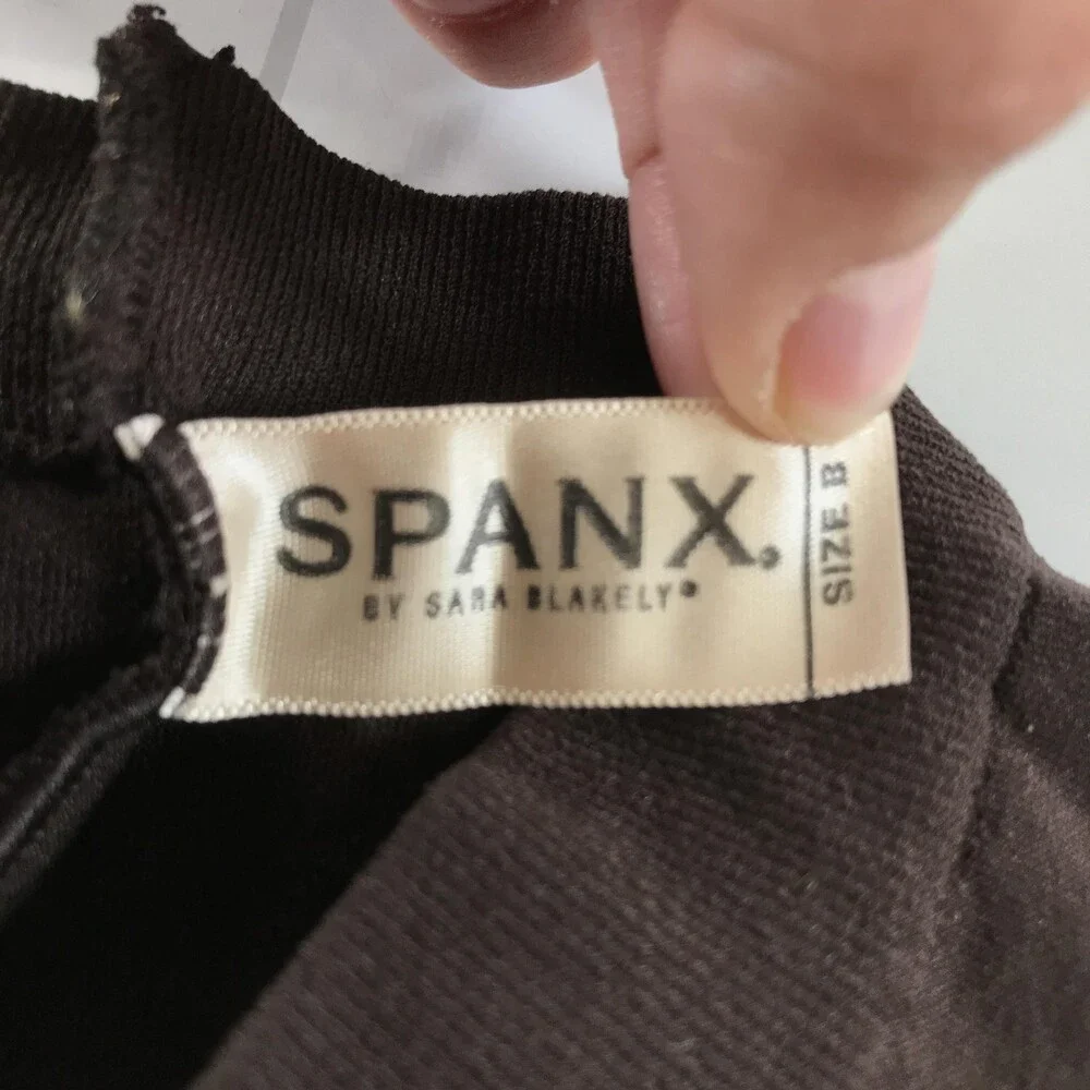 SPANX brand style